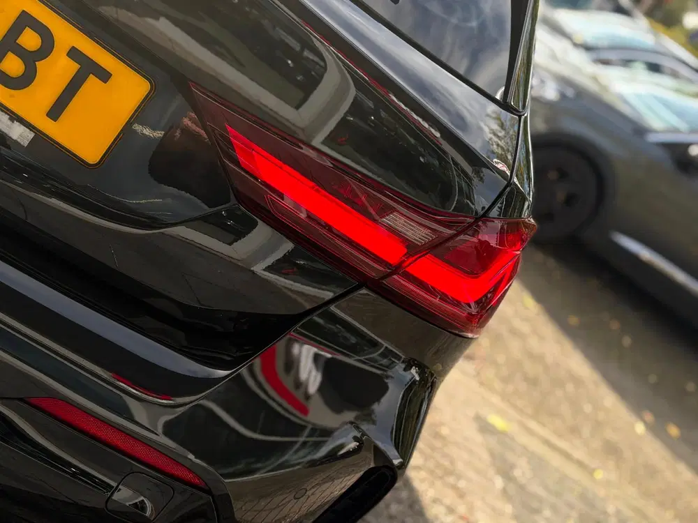 BMW 1-serie 118i Introduction Edition M-PAKKET NL-AUTO uit 2023, foto 6