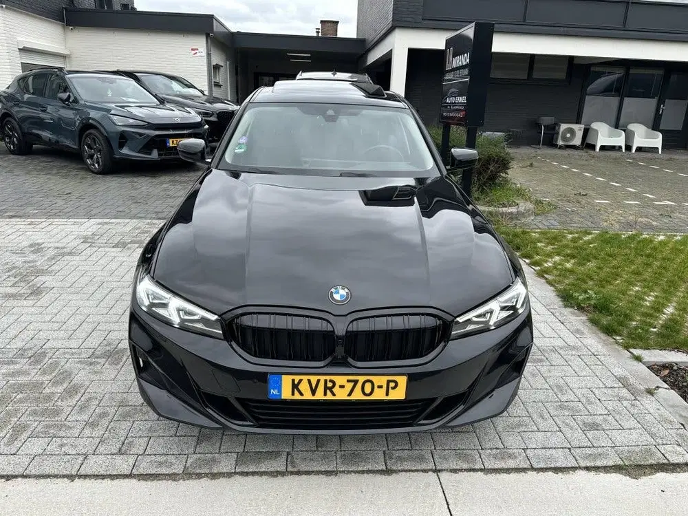 BMW 3-serie 318i Sport Nw Model leder el sh dak uit 2023, foto 10