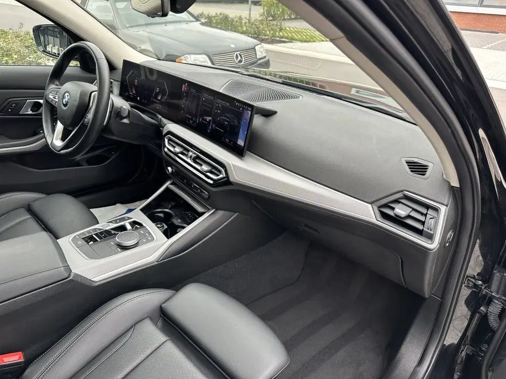 BMW 3-serie 318i Sport Nw Model leder el sh dak uit 2023, foto 12