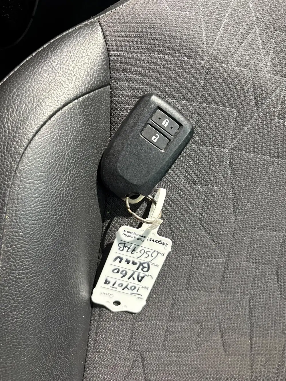 Toyota Aygo 1.0 VVT-i x-play uit 2020, foto 12