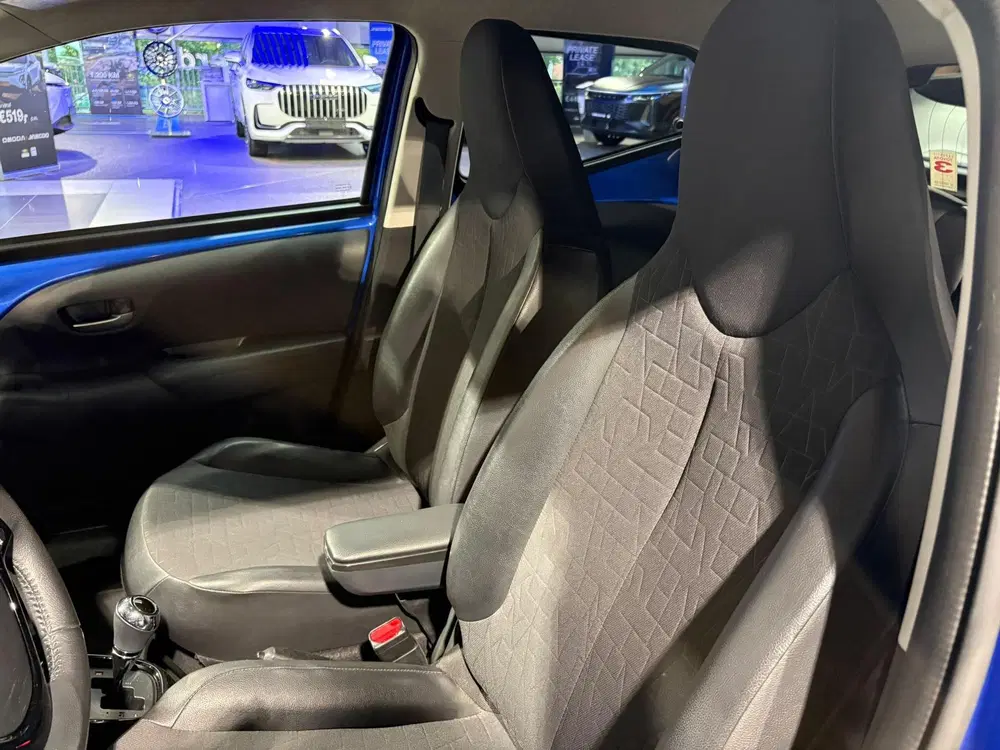 Toyota Aygo 1.0 VVT-i x-play uit 2020, foto 5