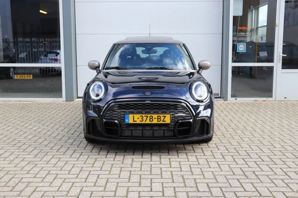 Mini Cooper S COOPER S 2.0 COOPER S JCW AUT uit 2021, foto 12