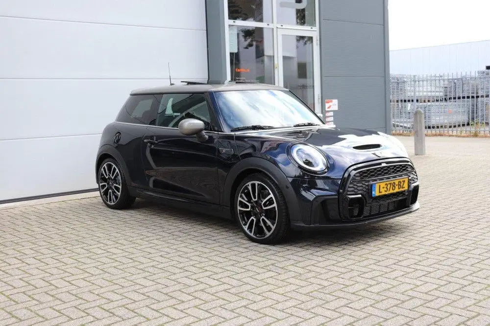 Mini Cooper S COOPER S 2.0 COOPER S JCW AUT uit 2021, foto 13