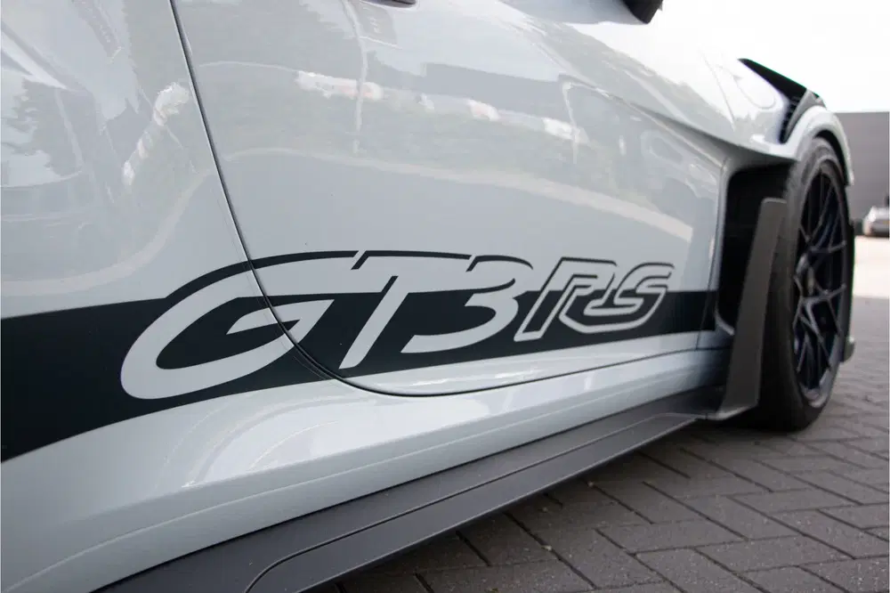 Porsche 911 4.0 GT3 RS 525PK uit 2023, foto 13