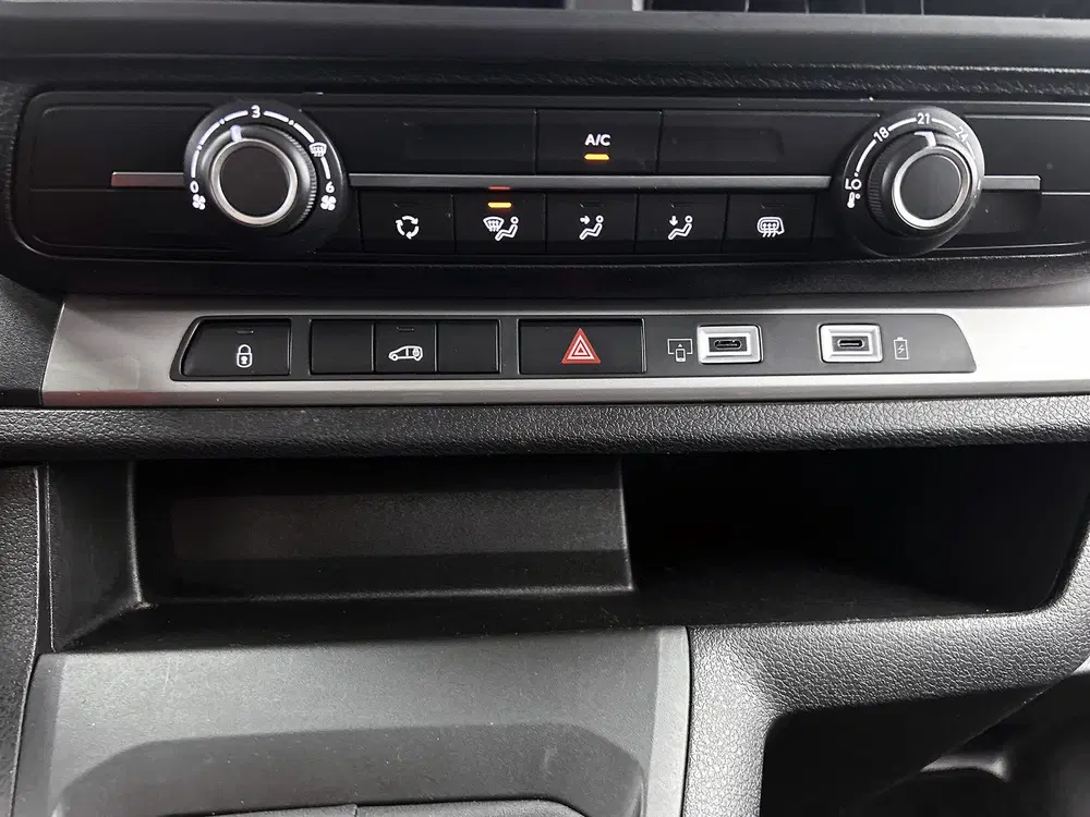 Toyota Proace 1.5 D-4D L1 Challenger uit 2024, foto 13