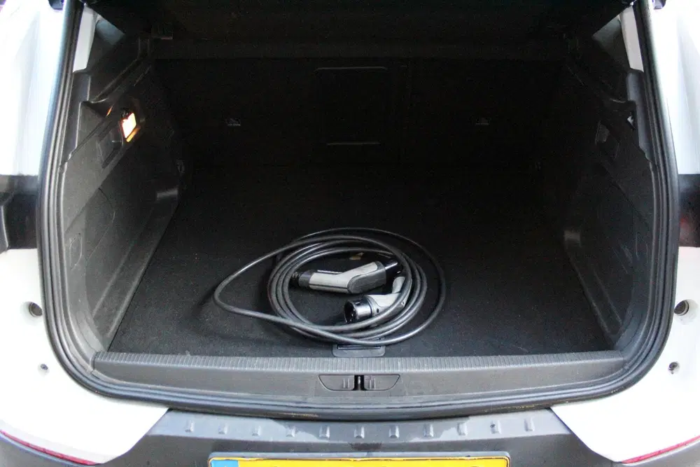 Opel Grandland 1.6 Turbo Hybrid4 Ultimate uit 2020, foto 14
