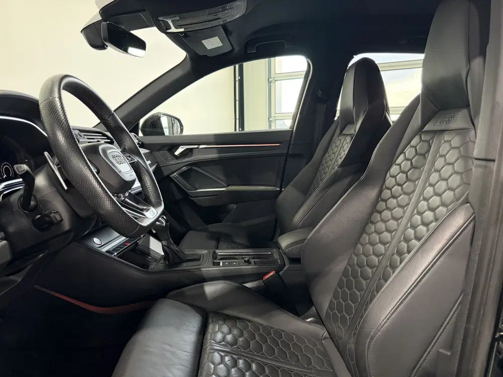 Audi RS Q3 2.5 TFSI 400 PK uit 2019, foto 11