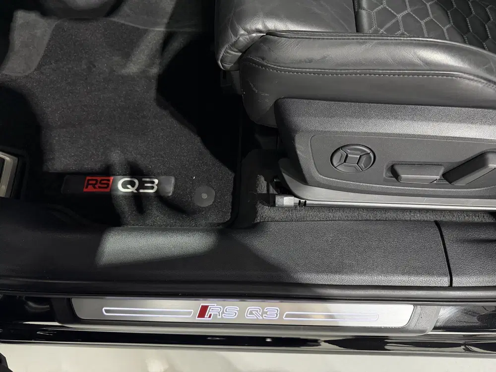 Audi RS Q3 2.5 TFSI 400 PK uit 2019, foto 14