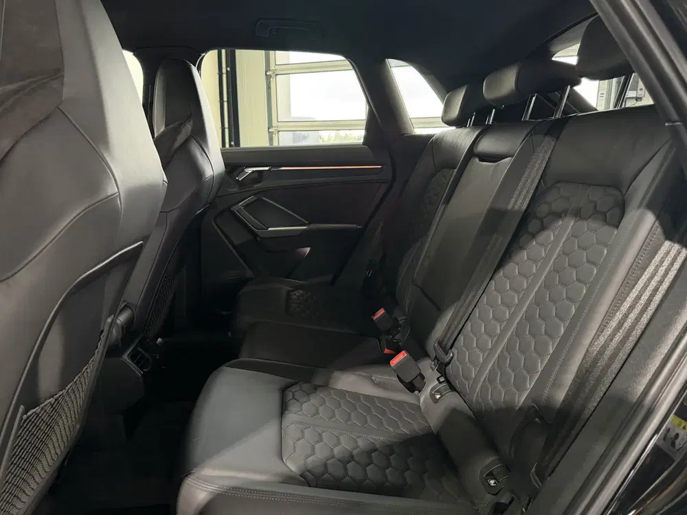 Audi RS Q3 2.5 TFSI 400 PK uit 2019, foto 15