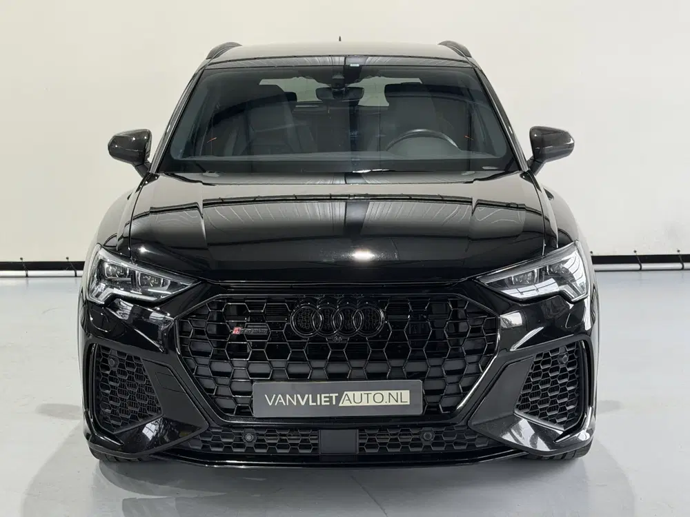 Audi RS Q3 2.5 TFSI 400 PK uit 2019, foto 2