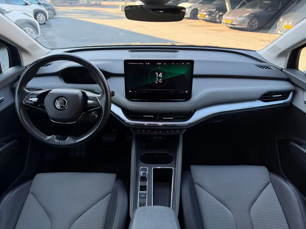 Skoda Enyaq 60 Sportline SOH93% Matrix Leder CarPlay uit 2021, foto 6