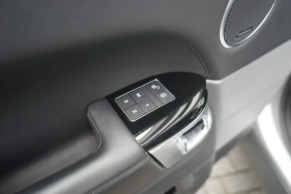 Land Rover Range Rover Sport 2.0 P400e HSE Dynamic uit 2020, foto 15