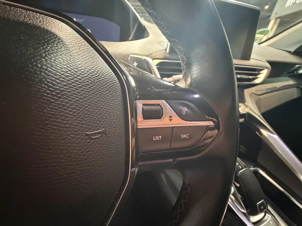 Peugeot 3008 1.2 PureTech Blue Lease Premium Avantage uit 2020, foto 11