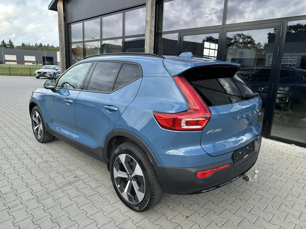 Volvo XC40 2.0 B4 Plus Dark Trekhaak uit 2023, foto 5
