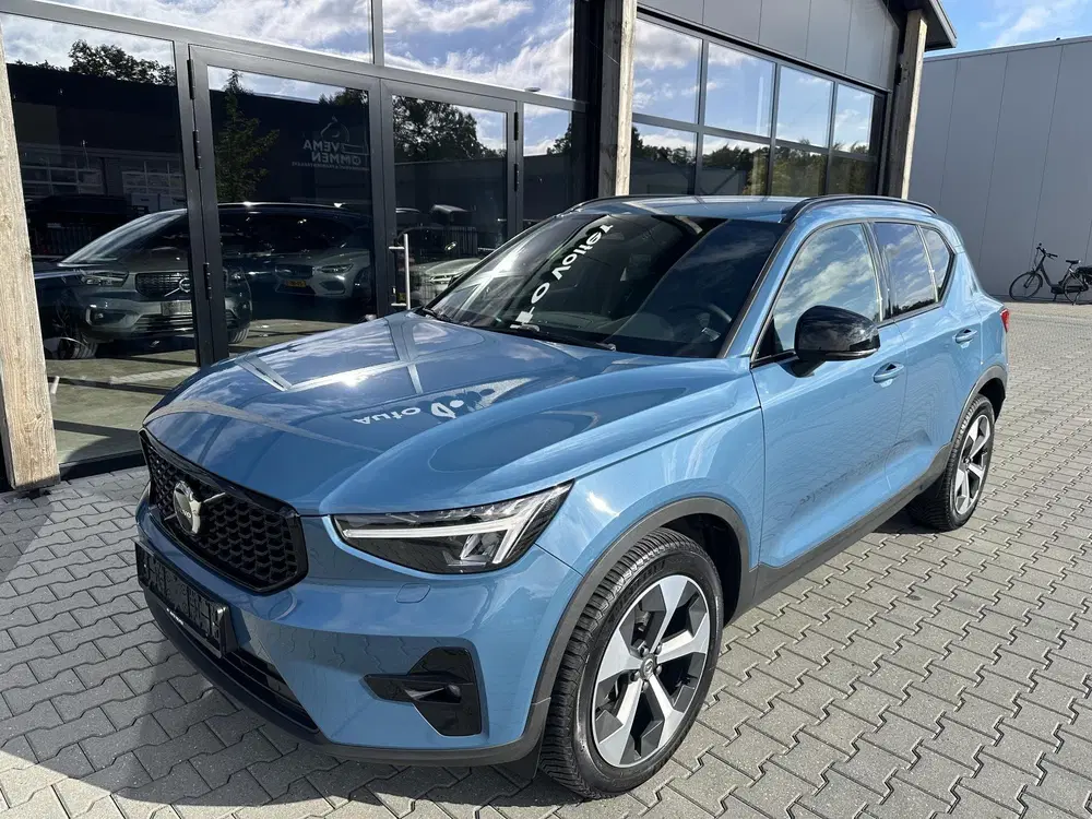 Volvo XC40 2.0 B4 Plus Dark Trekhaak uit 2023, foto 6