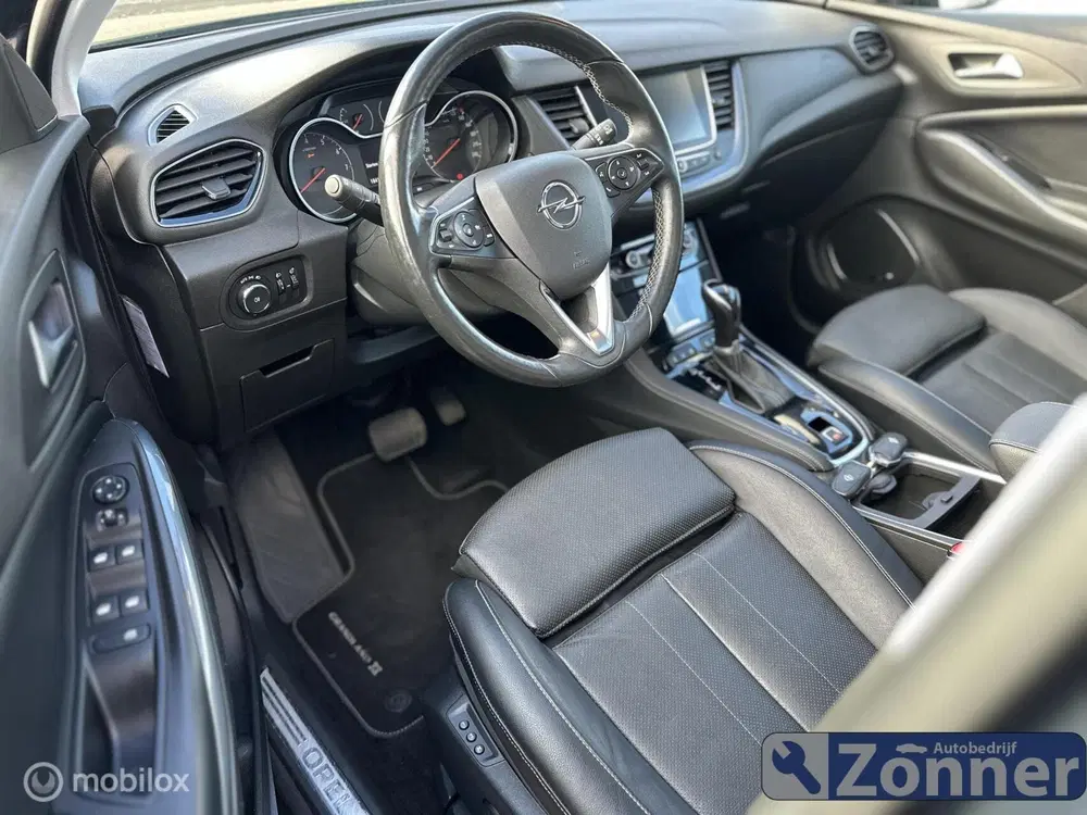 Opel Grandland 1.2 Turbo Ultimate uit 2019, foto 10