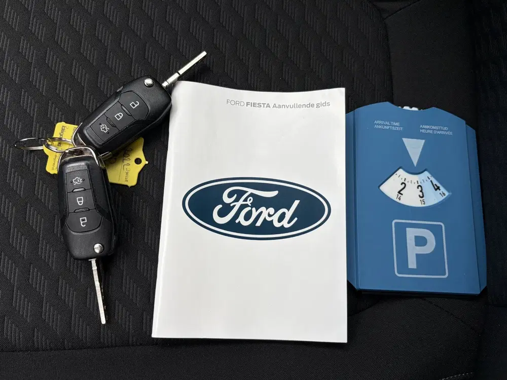 Ford Fiesta 1.0 EcoBoost Hybrid Titanium uit 2022, foto 5