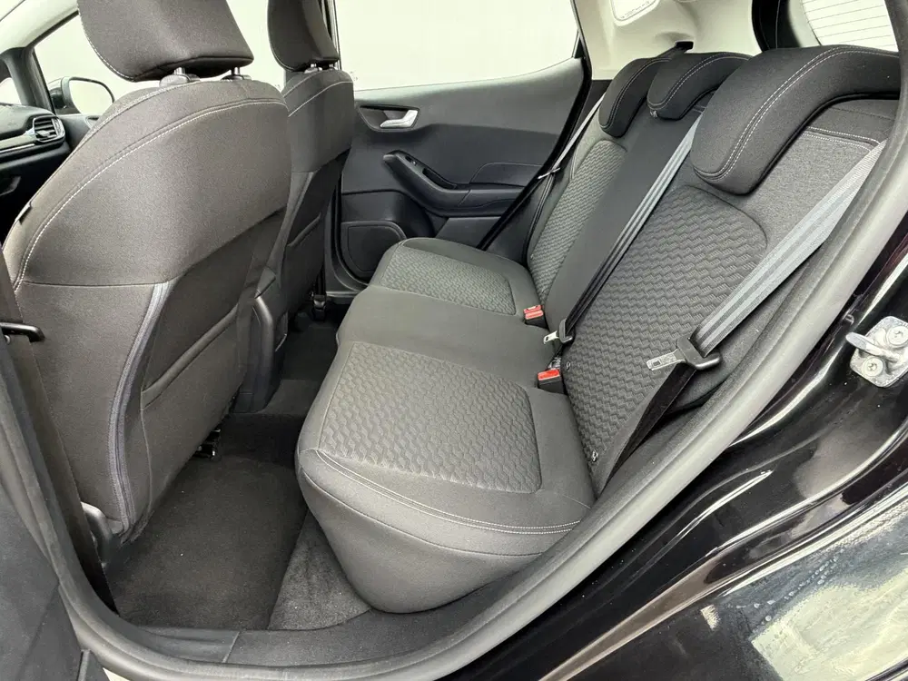 Ford Fiesta 1.0 EcoBoost Hybrid Titanium uit 2022, foto 7