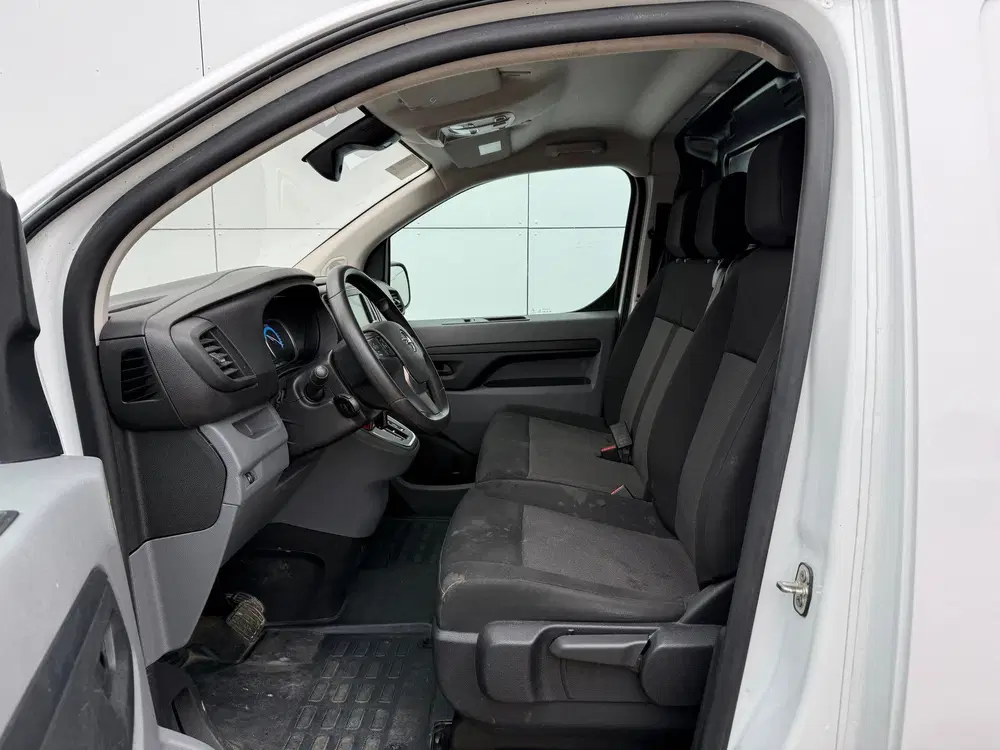 Opel Vivaro 75kWh 136PK L2 330km WLTP Snelladen Imperi uit 2022, foto 8