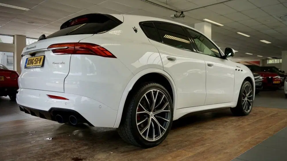 Maserati Grecale 2.0 MHEV Modena uit 2023, foto 13