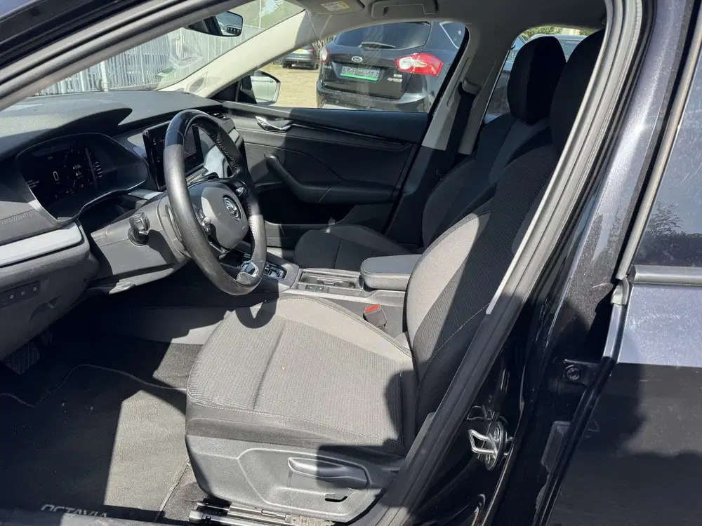 Skoda Octavia 1.4 TSI iV PHEV Business Edition B (bj 202 uit 2021, foto 14