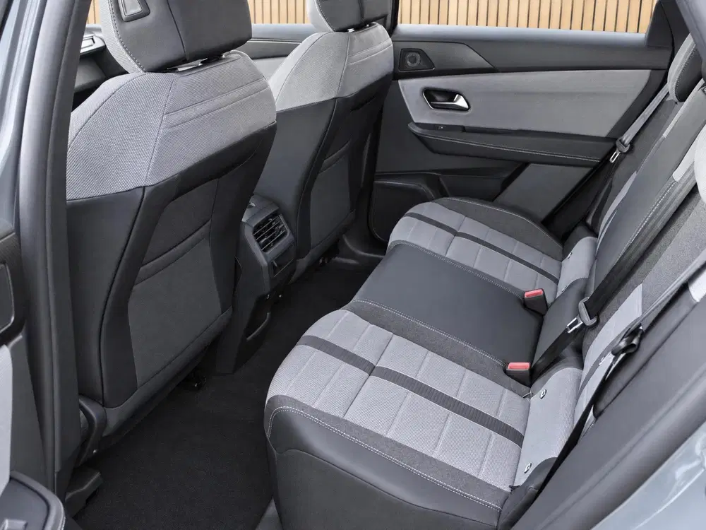 Opel Grandland 1.6 Turbo Plug-in-Hybrid Ultimate VOORRAAD uit 2026, foto 15