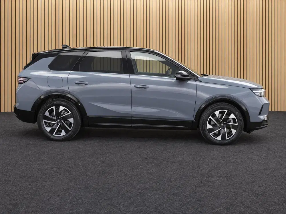 Opel Grandland 1.6 Turbo Plug-in-Hybrid Ultimate VOORRAAD uit 2026, foto 3
