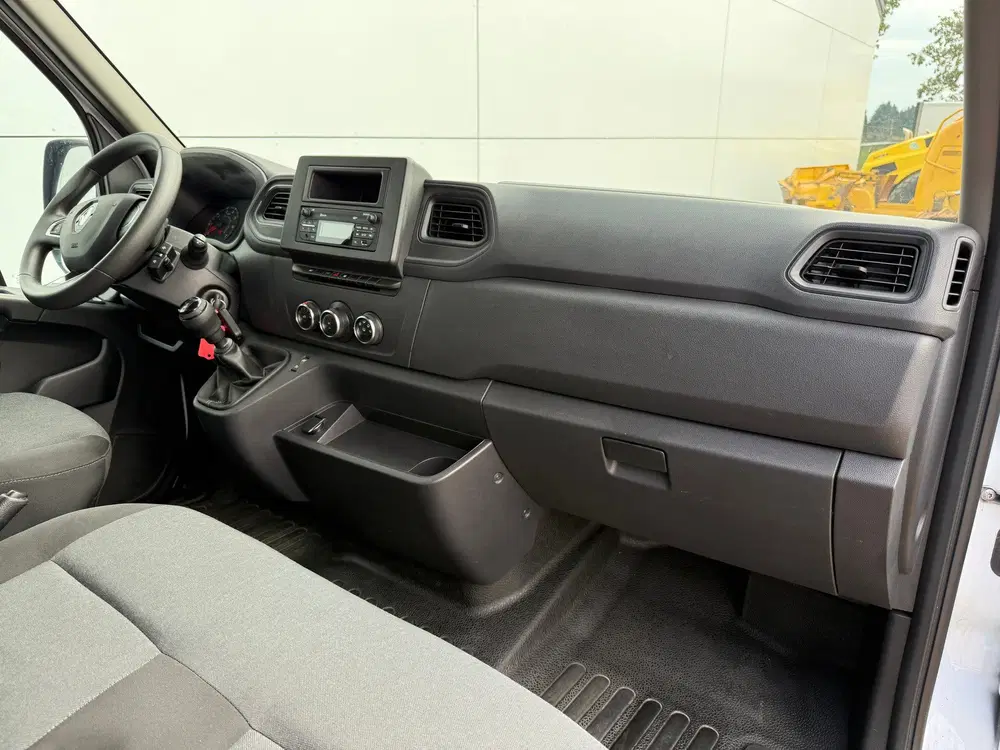 Renault Master 2.3DCi 135PK L3H3 LED Cruise Control Airco uit 2024, foto 3