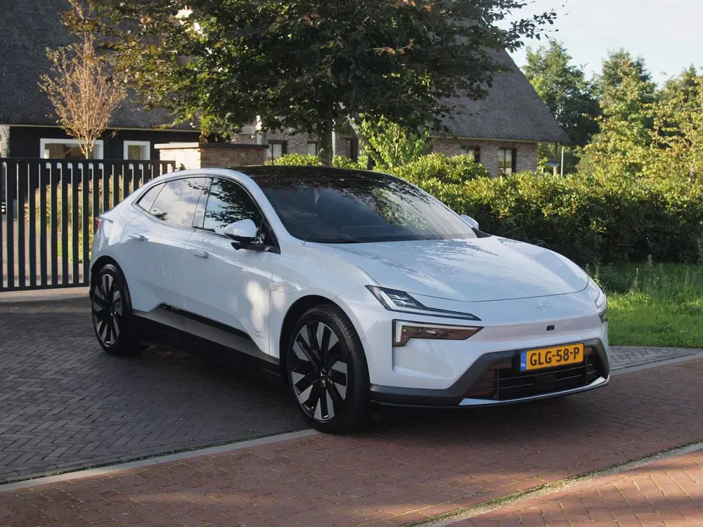 Polestar 4 Long Range Single motor 100 kWh uit 2024, foto 4