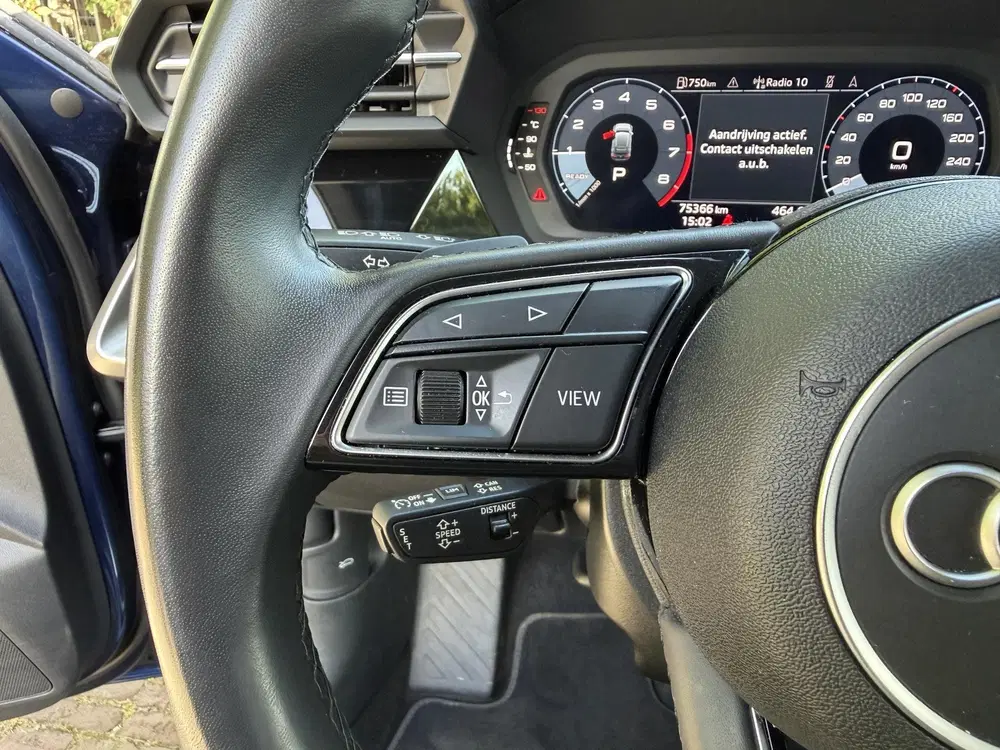 Audi A3 30 TFSI Advanced edition uit 2023, foto 11