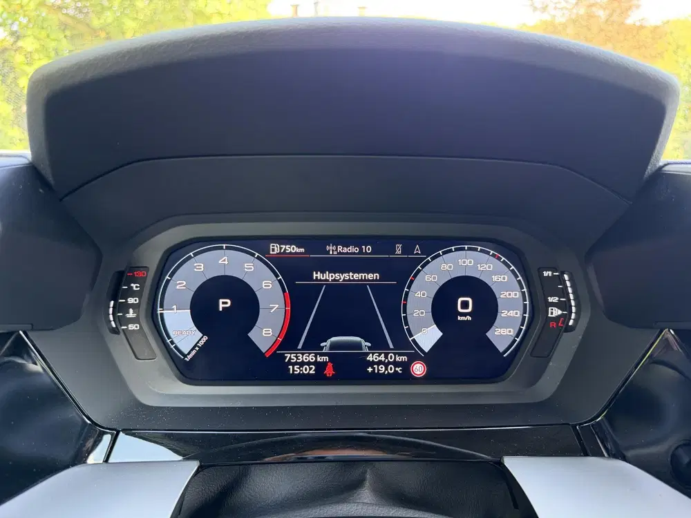 Audi A3 30 TFSI Advanced edition uit 2023, foto 14