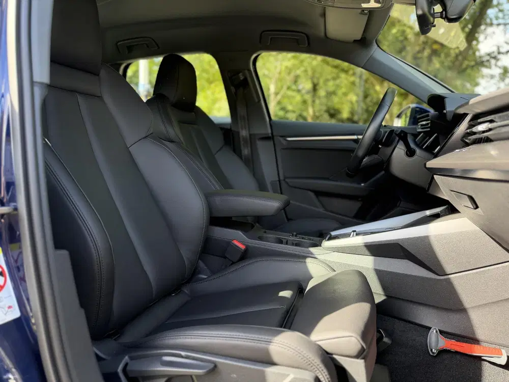 Audi A3 30 TFSI Advanced edition uit 2023, foto 6