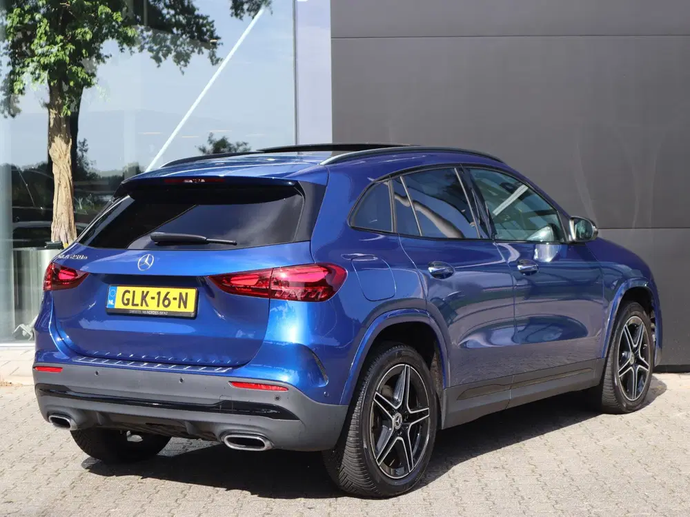 Mercedes-Benz GLA 250 e Star Edition AMG Line l Trekh uit 2024, foto 2