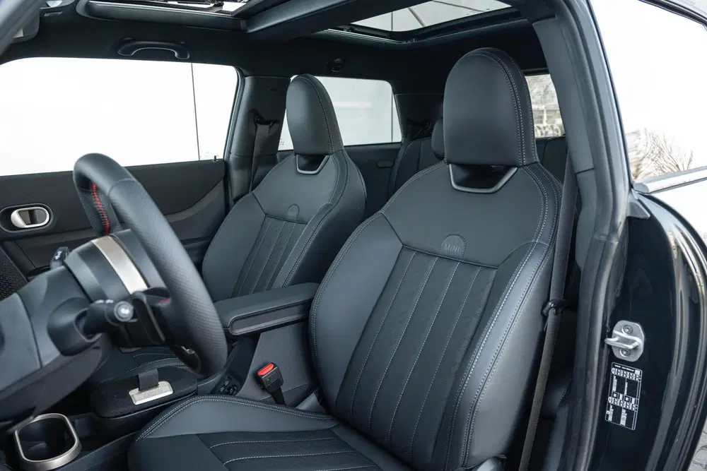Mini Hatchback Cooper S Automaat uit 2026, foto 5