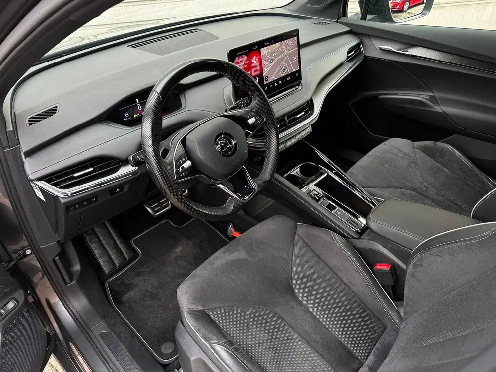 Skoda Enyaq 80 Sportline uit 2022, foto 6