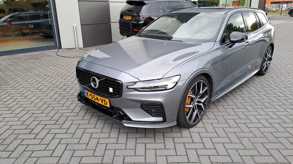 Volvo V60 2.0 T8 AWD Polestar Engineered uit 2021, foto 2