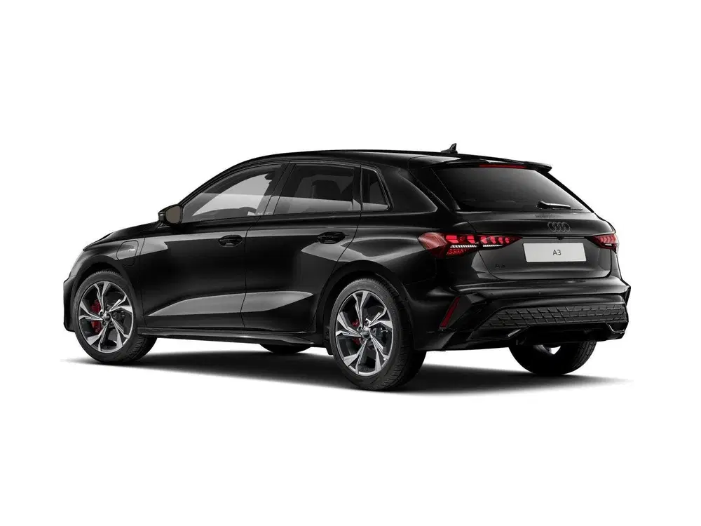 Audi A3 S edition Competition 45 TFSI e 200 kW uit 2026, foto 2
