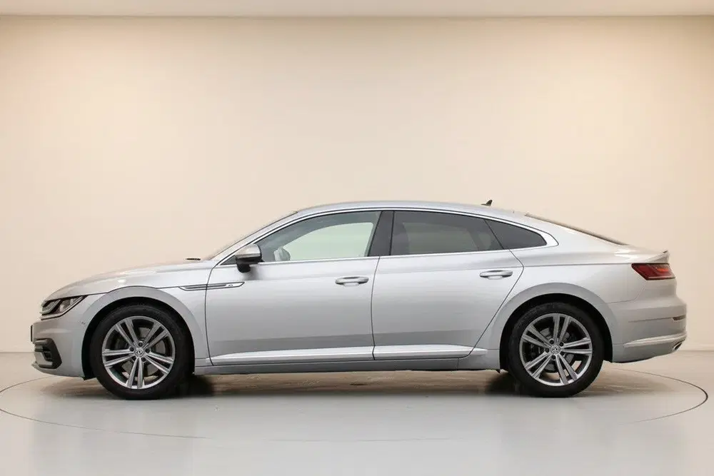 Volkswagen Arteon 2.0 TSI Business R Exclusive uit 2019, foto 3