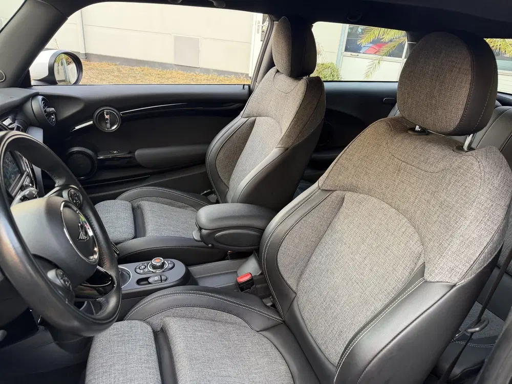 Mini Electric SE 184pk 33 kWh uit 2020, foto 9