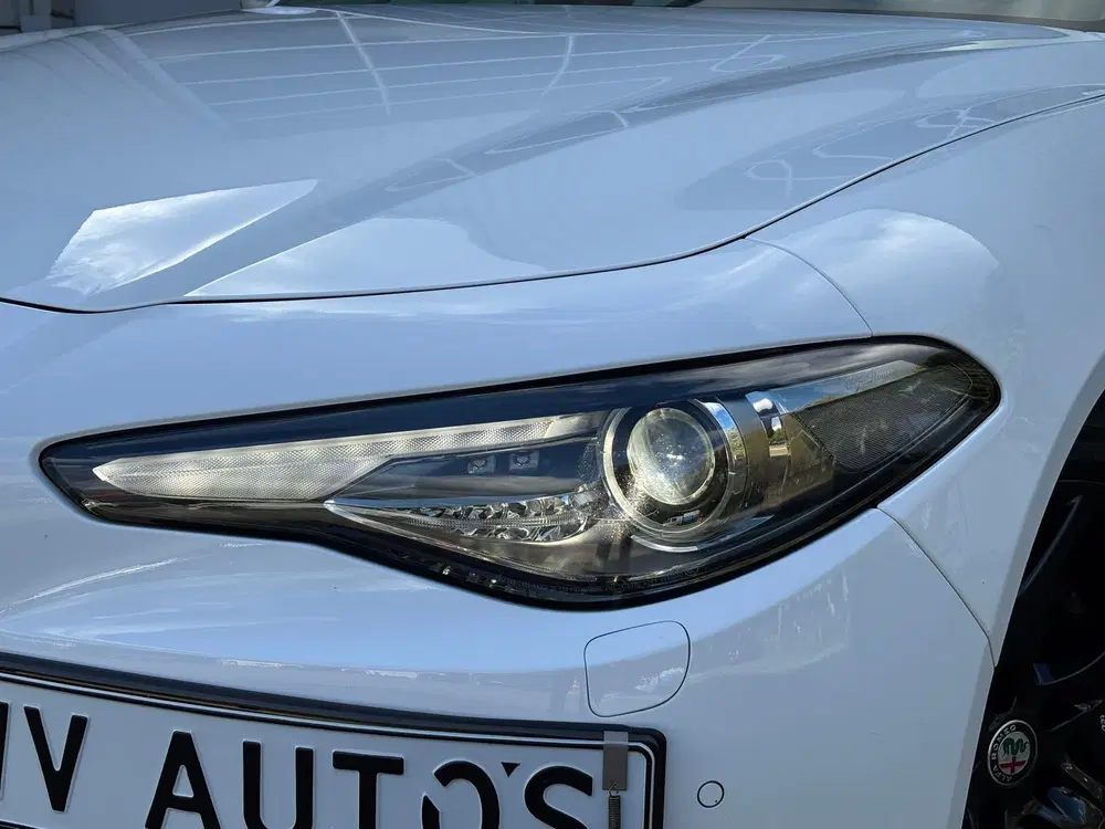 Alfa Romeo Giulia 2021 2.2 JTD 190pk Aut Wit uit 2021, foto 7
