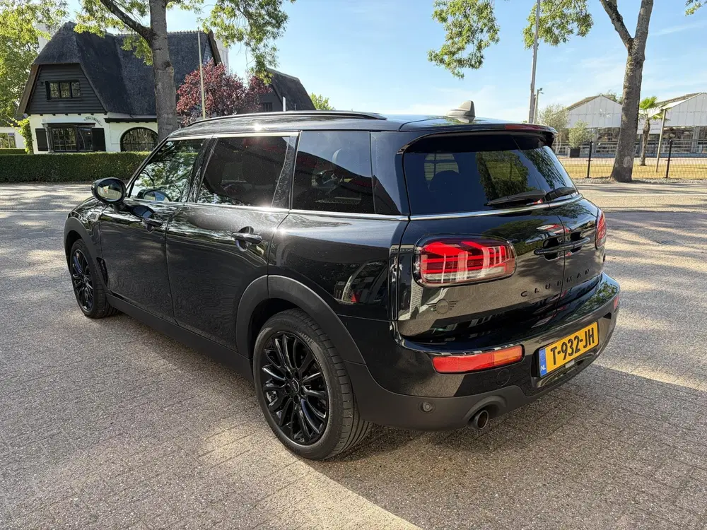 Mini Clubman 1.5 Cooper Classic Pano Leder Elc Stoelen uit 2023, foto 4