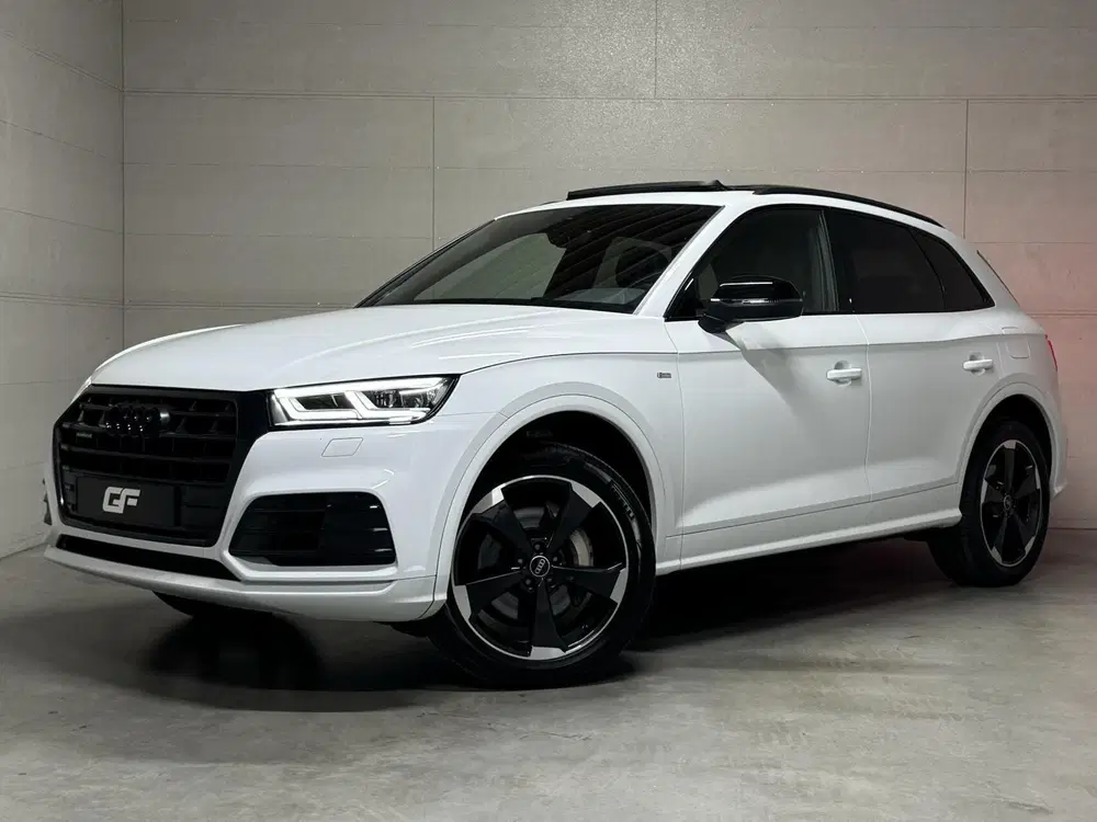 Audi Q5 50 TFSI e Quattro Black Edition S-Line Pan uit 2021, foto 10