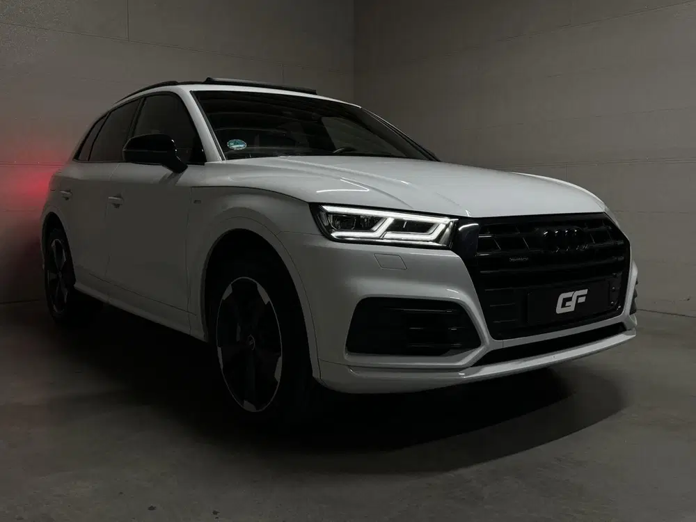 Audi Q5 50 TFSI e Quattro Black Edition S-Line Pan uit 2021, foto 13