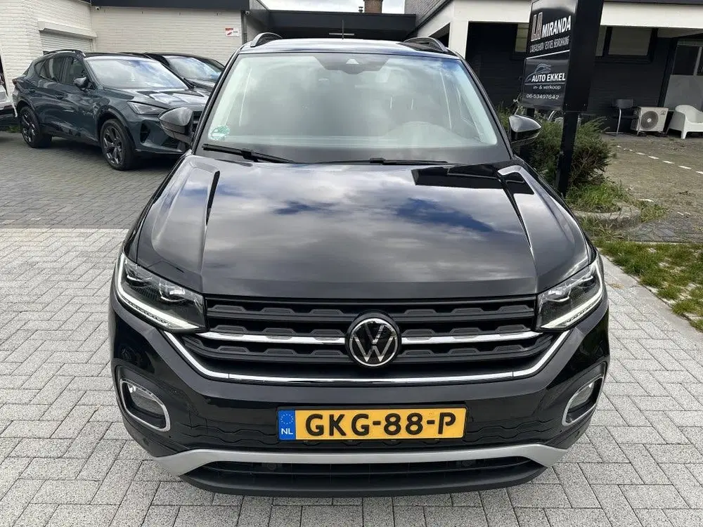 Volkswagen T-Cross 1.0 TSI Active Virtuele klok clima stoelv uit 2022, foto 8