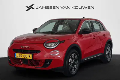 Fiat 600e Urban 54 kWh SOH 97% Pack Style Apple CarP uit 2025