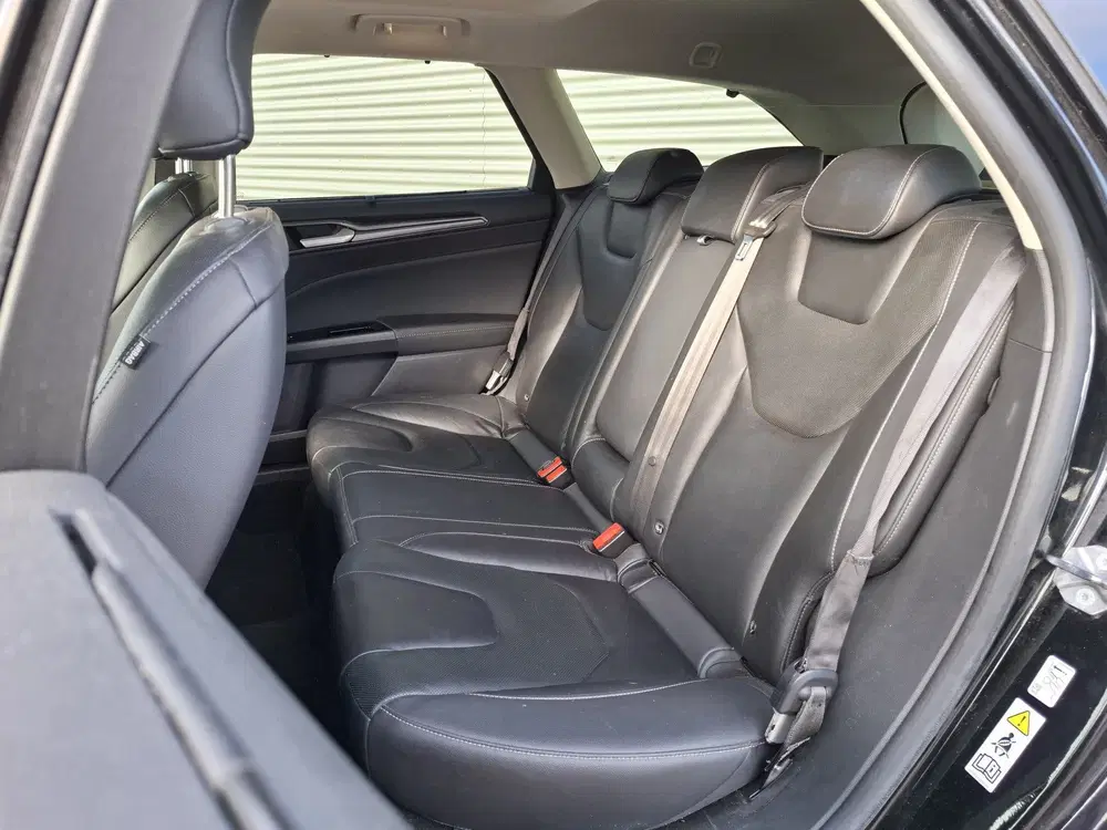 Ford Mondeo 2.0 IVCT HEV Titanium uit 2019, foto 6