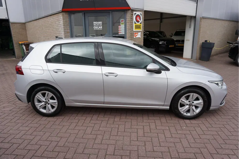 Volkswagen Golf 1.5 TSI 110KW Life (bj 2023) uit 2023, foto 10