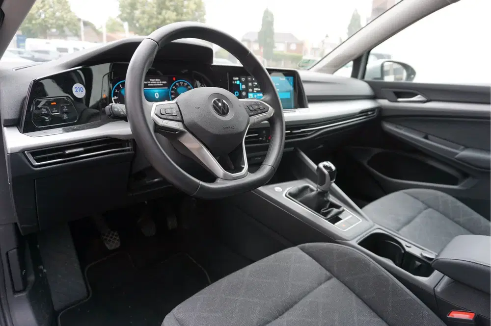 Volkswagen Golf 1.5 TSI 110KW Life (bj 2023) uit 2023, foto 15