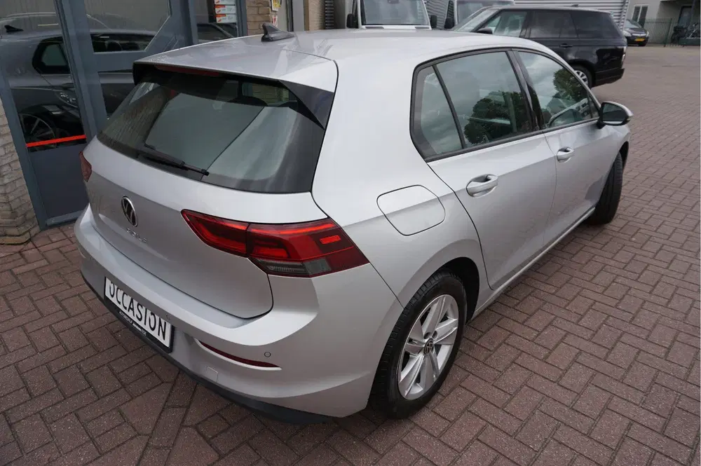 Volkswagen Golf 1.5 TSI 110KW Life (bj 2023) uit 2023, foto 2