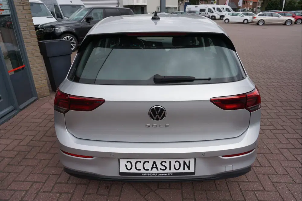 Volkswagen Golf 1.5 TSI 110KW Life (bj 2023) uit 2023, foto 9